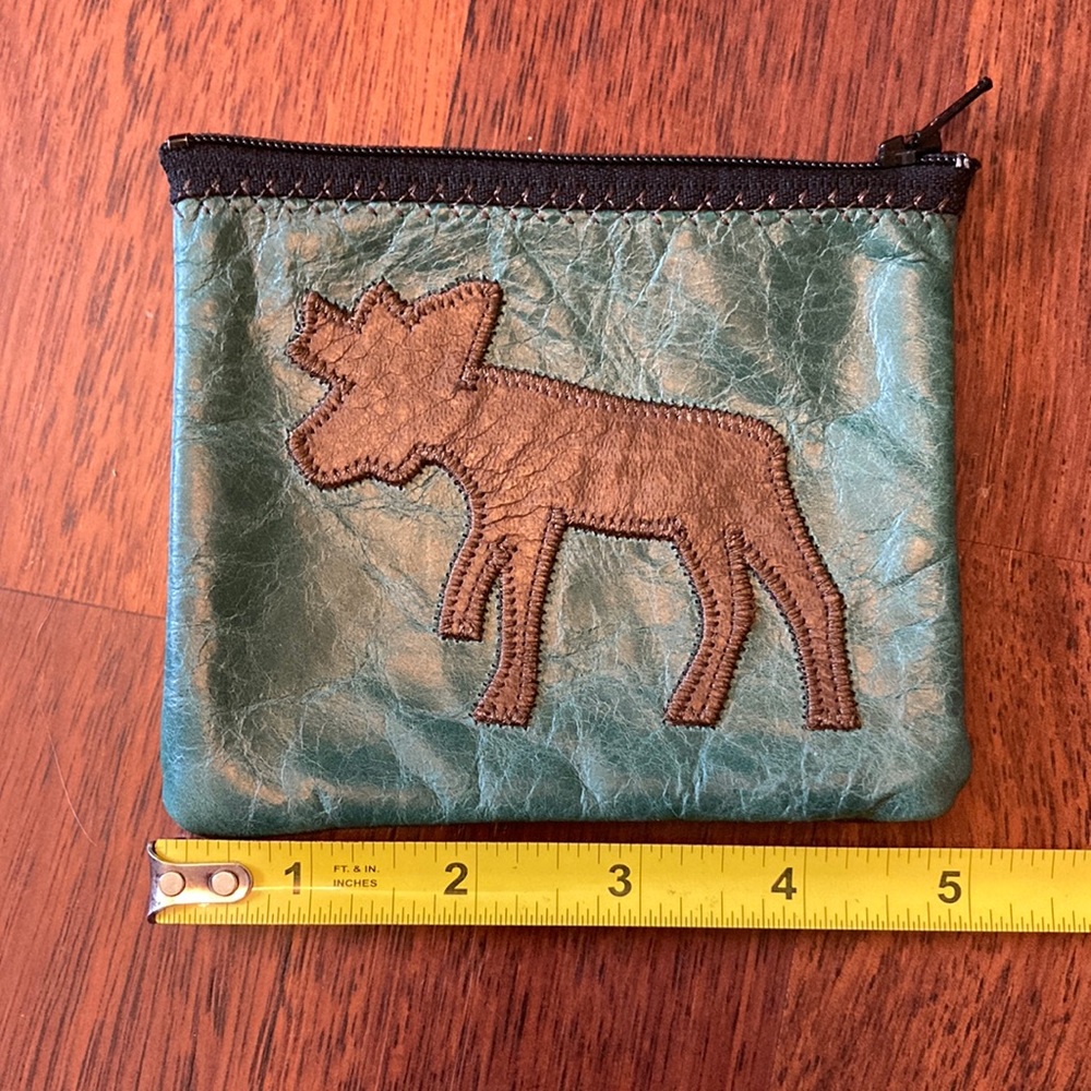 🌺 3/$12 Handmade leather coin purse